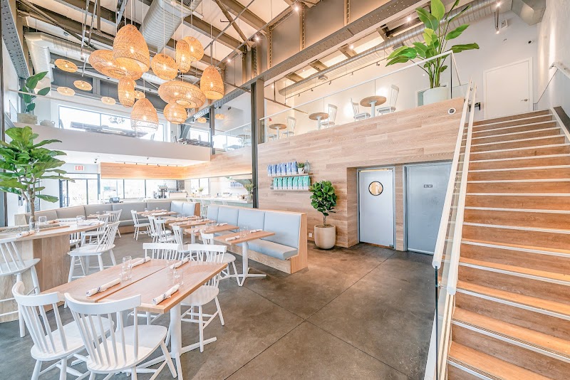 Bluestone Lane Chelsea Piers Café