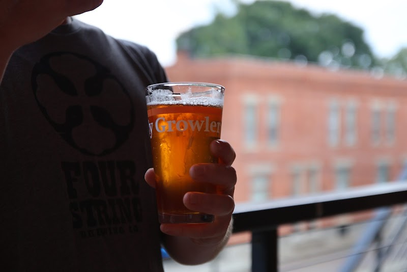 The Daily Growler - German Village/Brewery District