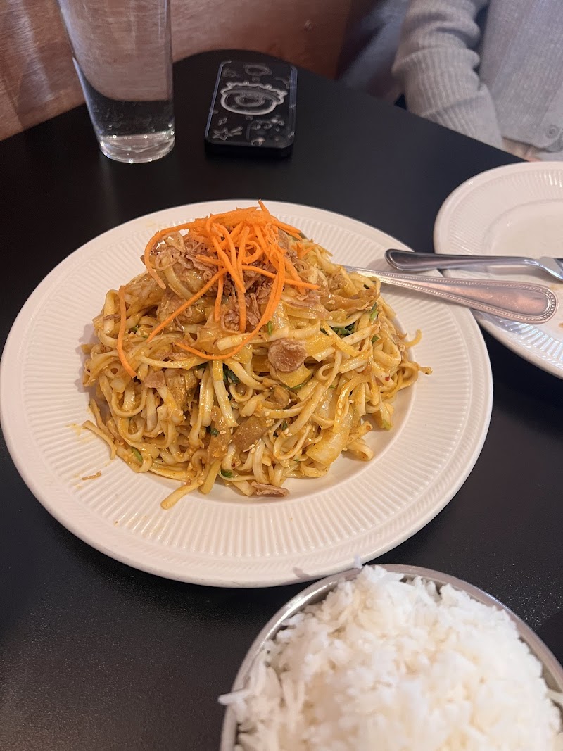 Mandalay Restaurant & Cafe