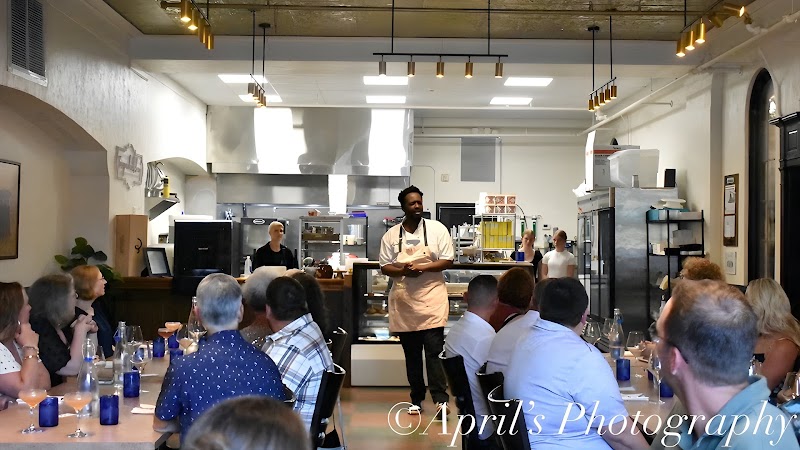 LaRue's Restaurant, Bakery, and Catering