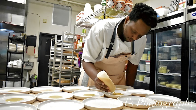 LaRue's Restaurant, Bakery, and Catering