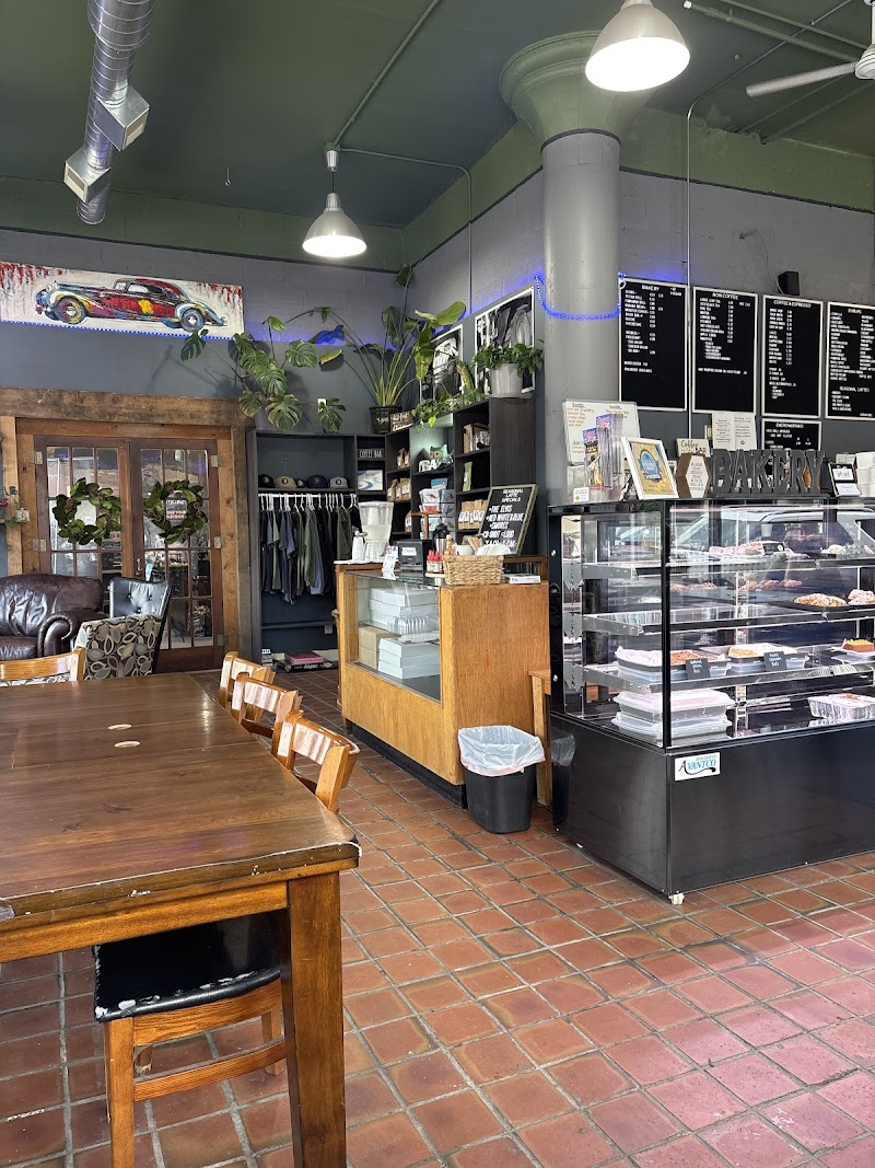 Three on the Tree Coffee & Cafe