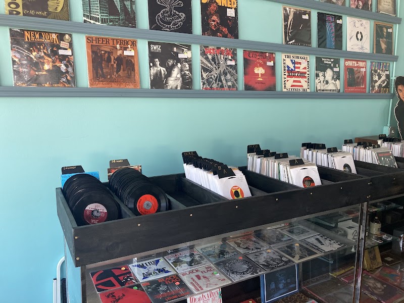 Sister Anne's Records & Coffee