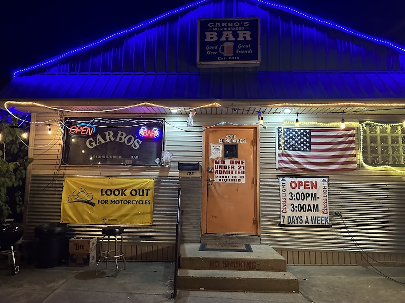 Garbo's Neighborhood Bar