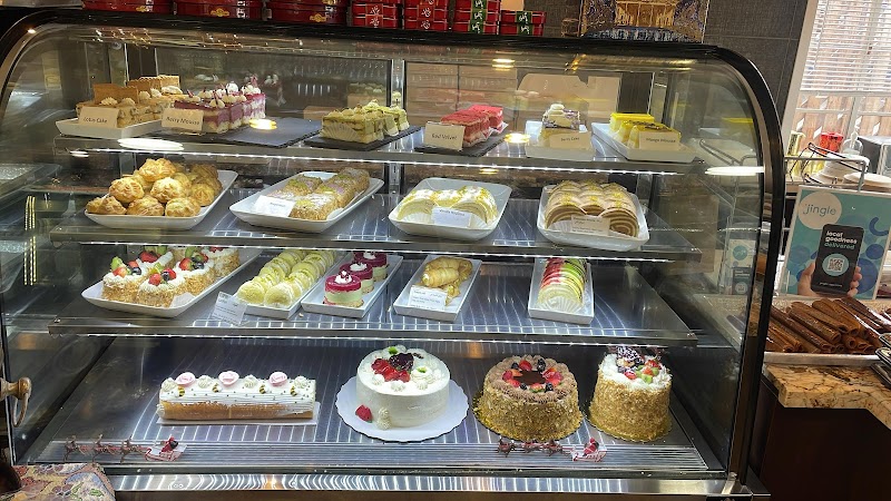 Haleh Pastry and cafe
