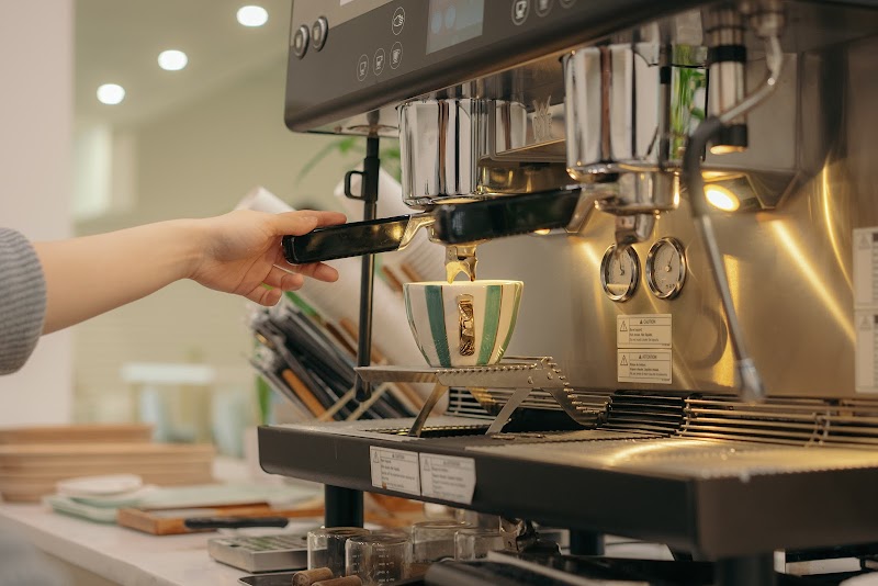 Littl Madeleine | Organic Coffee & Bakery