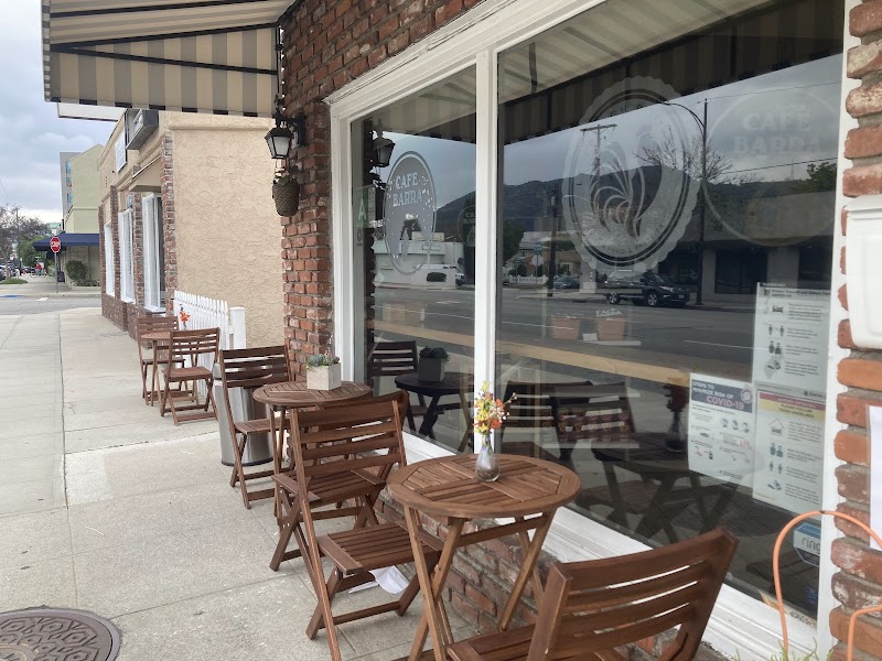 Cafe Barra & Le French Rooster