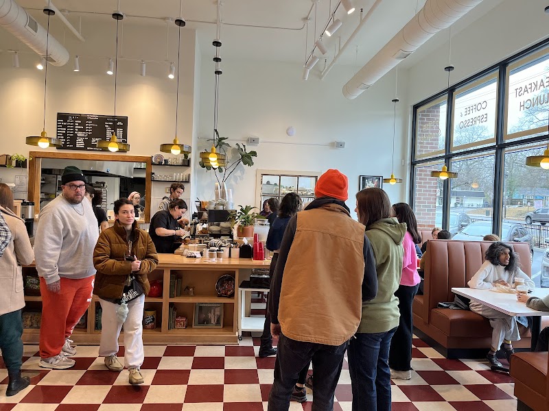 Janet’s Cafe & Bakery