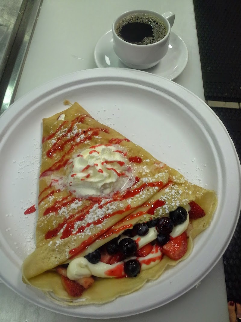 Royal Cafe and Crêperie