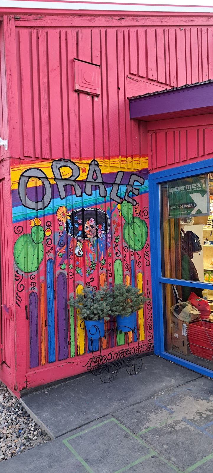 Dulces Hispanic Store