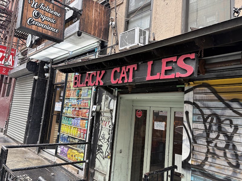 Black Cat LES