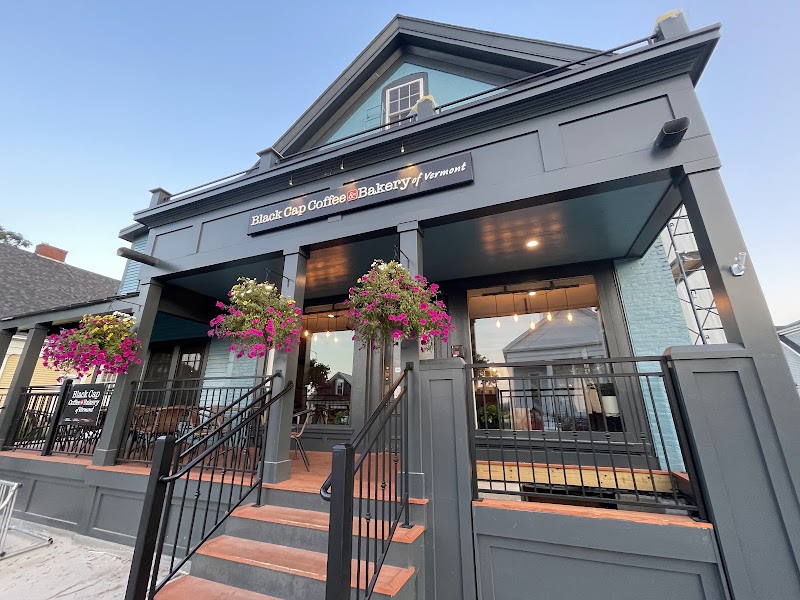 Black Cap Coffee & Bakery - espresso, lattes, sandwiches, pastries