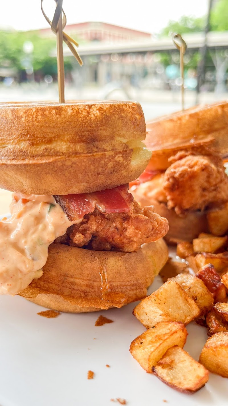 Three Notch'd Craft Kitchen and Brewery - Roanoke