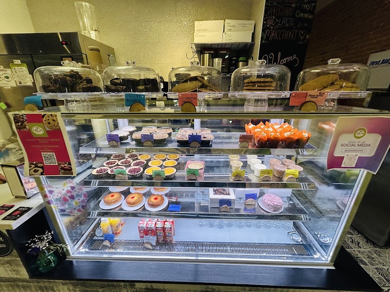 Zoe’s Just Dezzerts