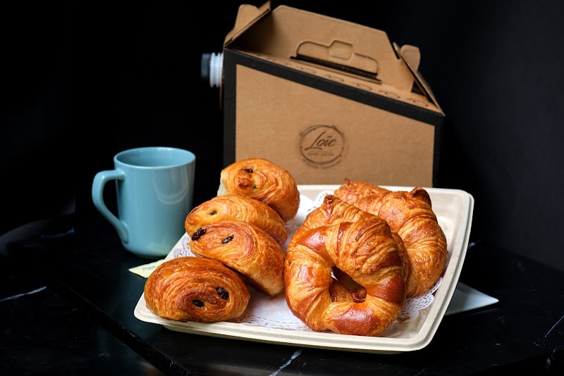 Loic Bakery and Cafe Bar