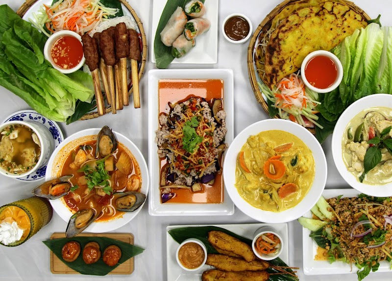 Cafe Chinois - Wilmington, NC