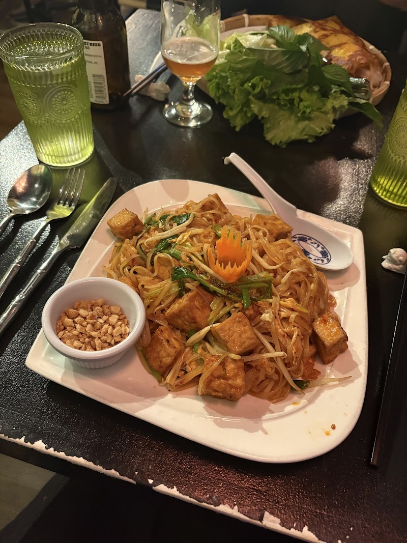 Cafe Chinois - Wilmington, NC