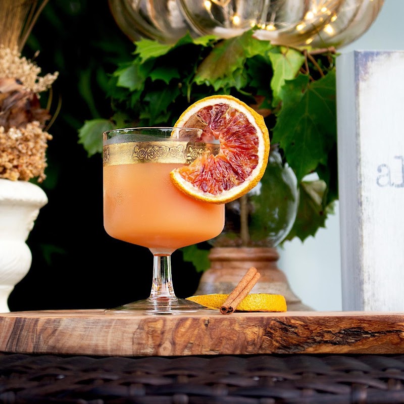 Robbie's Wine & Design, LLC