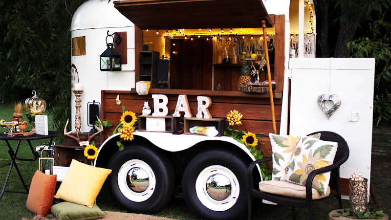 Robbie's Wine & Design, LLC