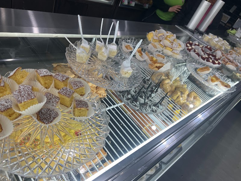 Sabor Ambateño Bakery Norwalk