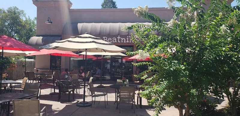Beatniks | Coffee House & Breakfast Joint