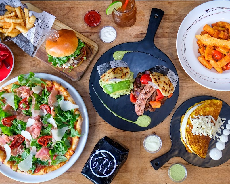7tyone Restaurant & Coffee Bar