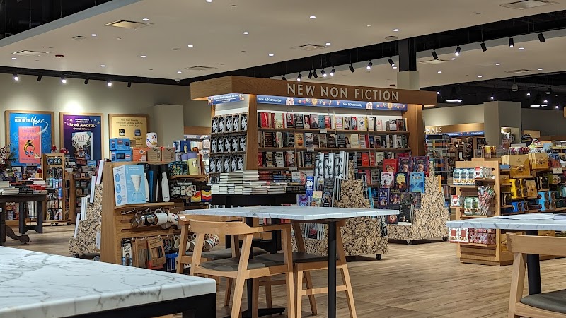 Barnes & Noble Café