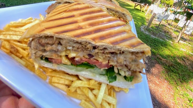 The Groves Coffee House