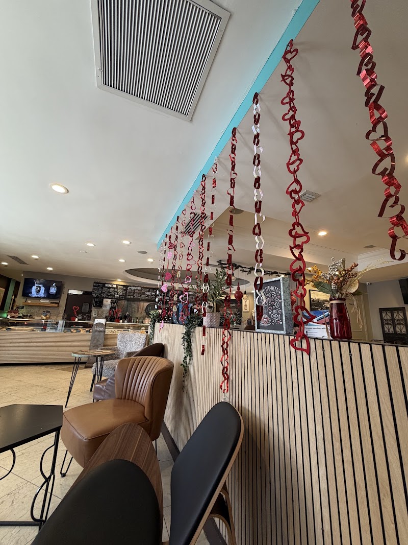 Nanou French Bakery & Café