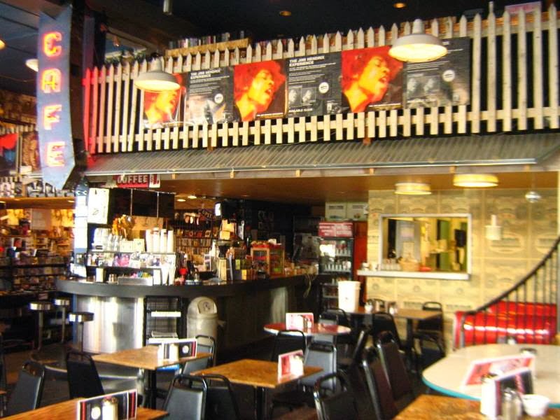 Easy Street Records & Cafe