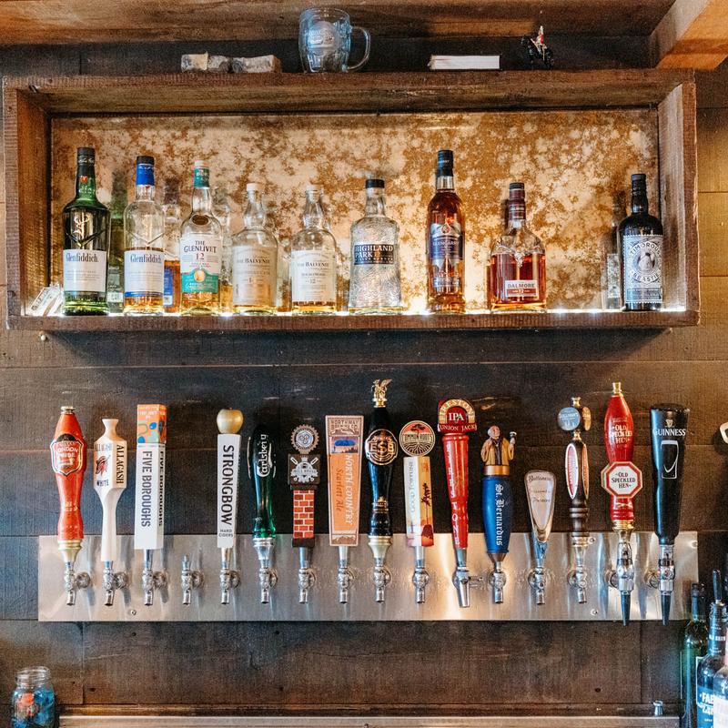 The Olde English Pub and Pantry