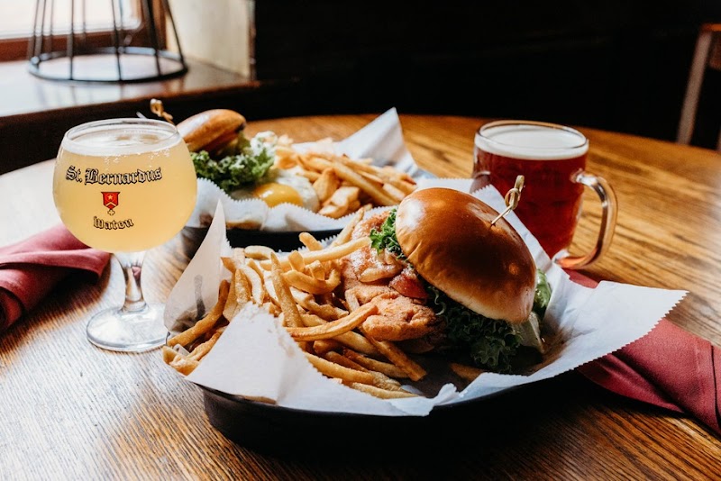 The Olde English Pub and Pantry