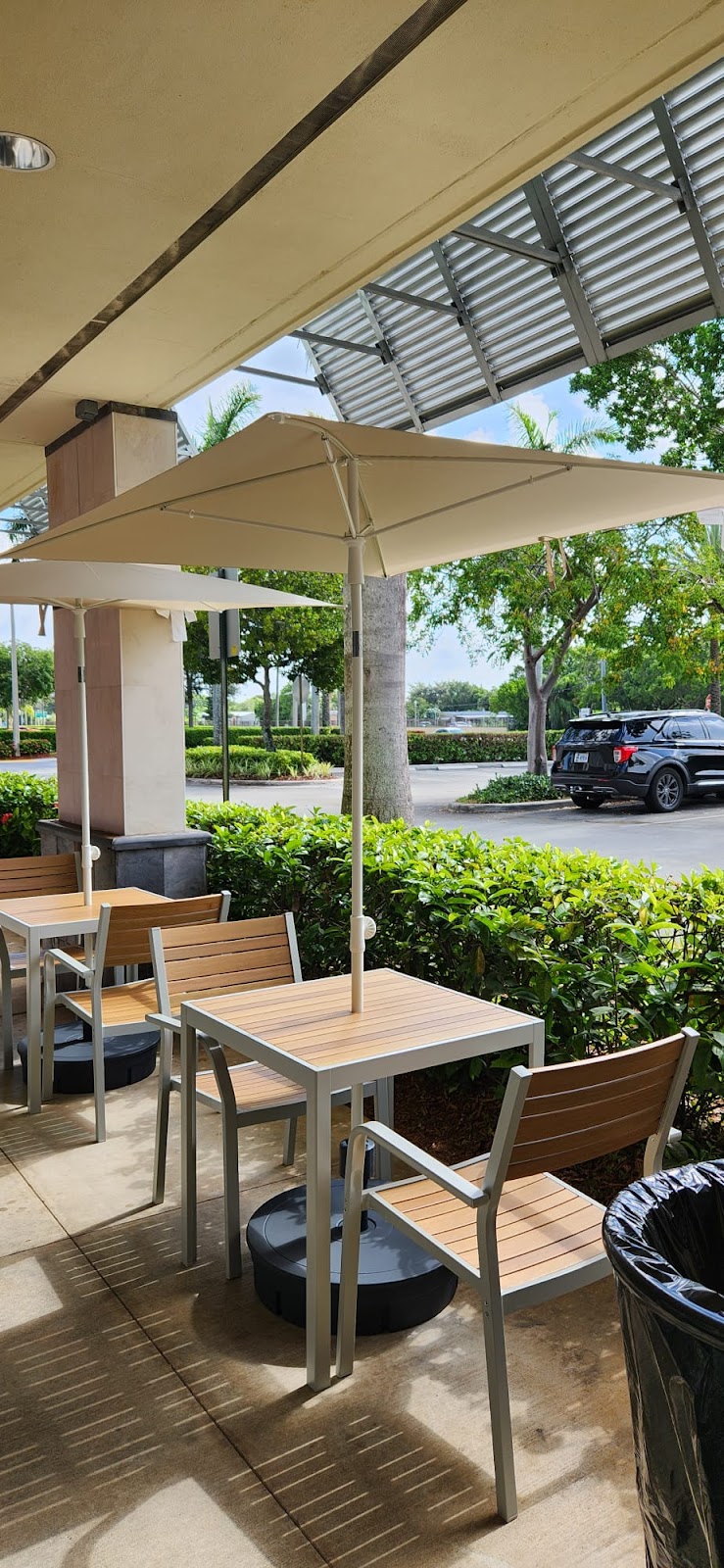 Vita Nostra Bakery Bistro