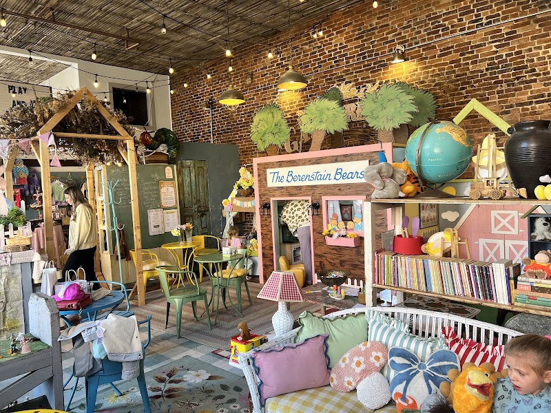 Gathered Play + Create