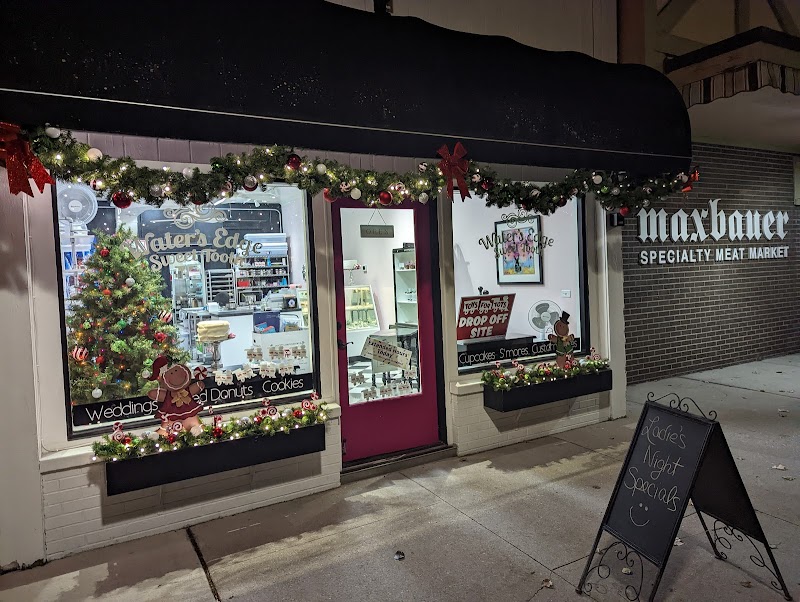 Water's Edge Sweet Tooth