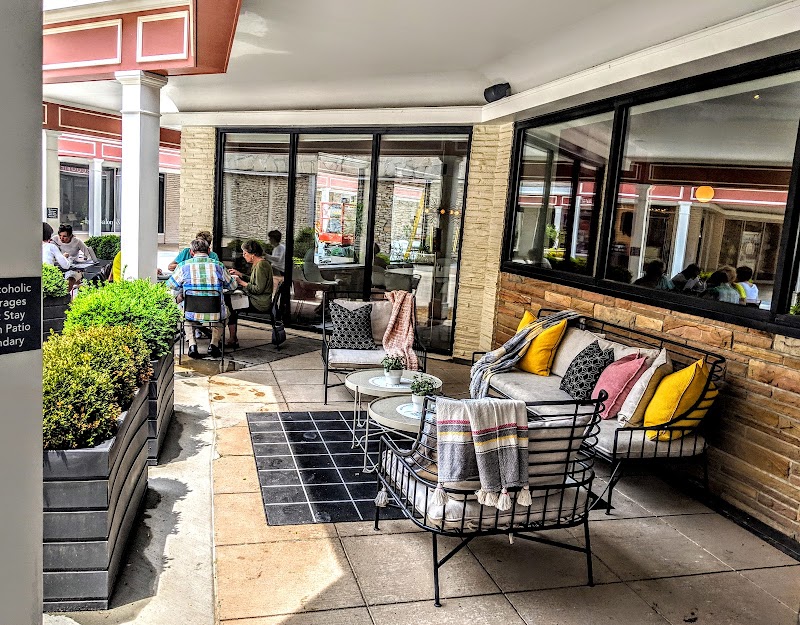 Caffetteria Modern Cafe