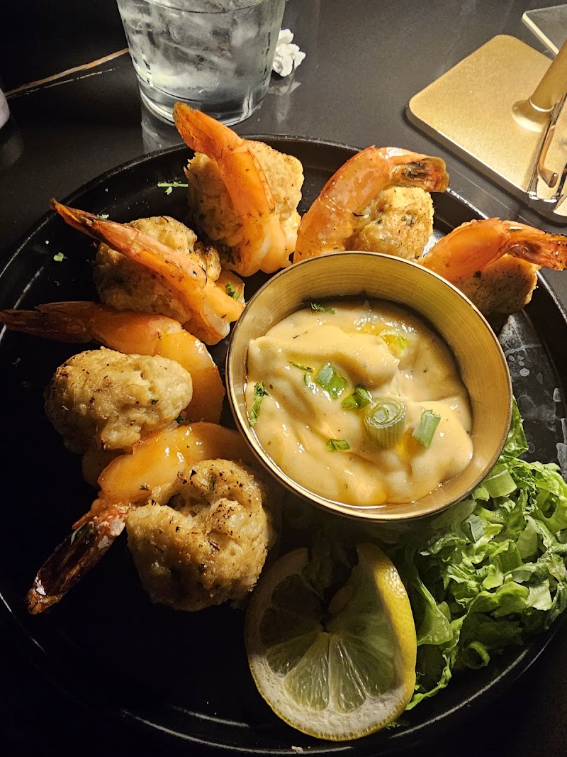 Mink Cocktail Lounge