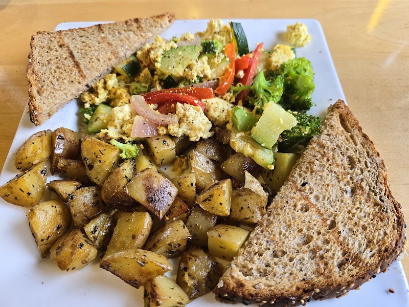 Peoples Organic Coffee & Wine Cafe