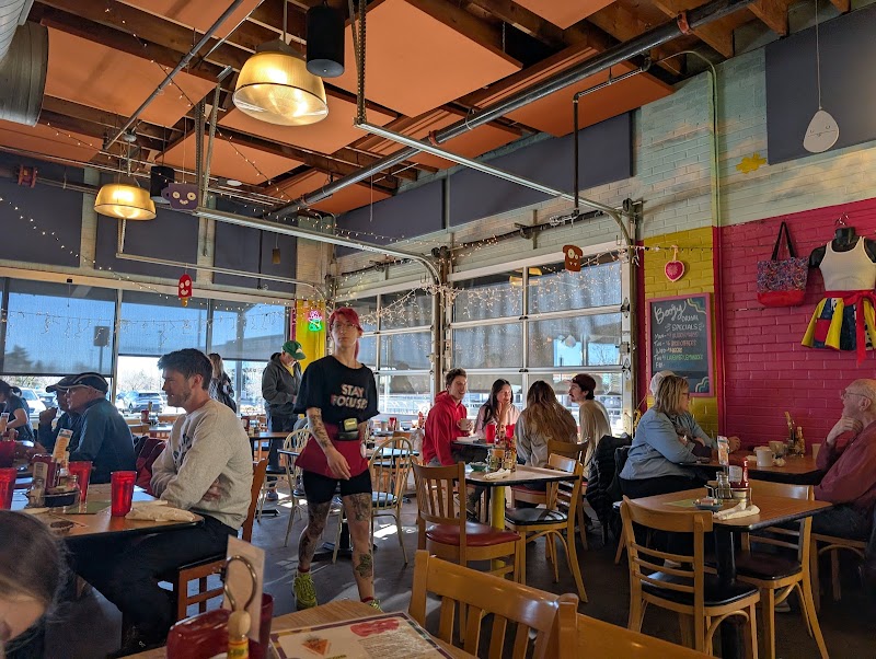 South Side Walnut Cafe