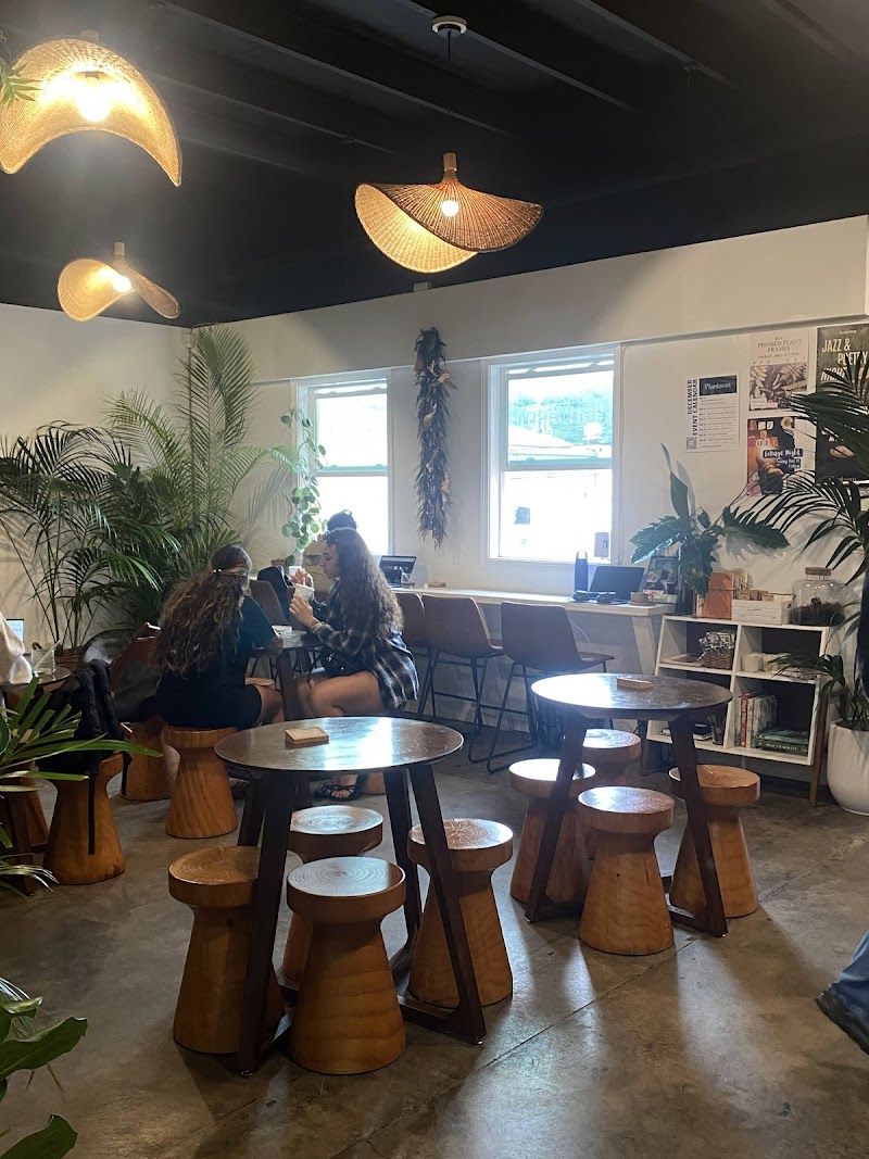 Plantoem Cafe