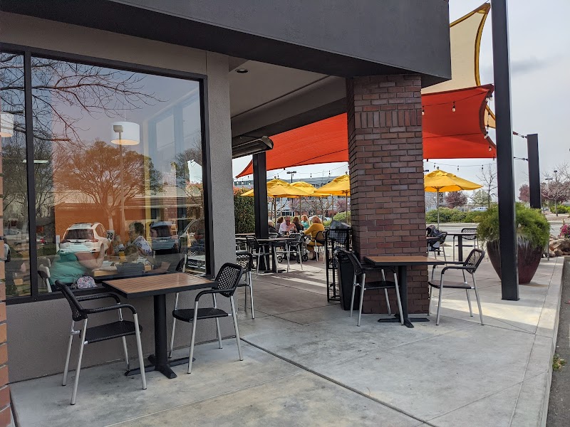 Tea Bar & Fusion Kitchen - Chico Forest Avenue