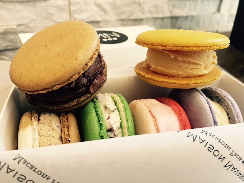 La Maison Navarre - Pastry, Bistro, Wine Bar