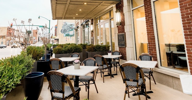 Relish Cafe & Confections