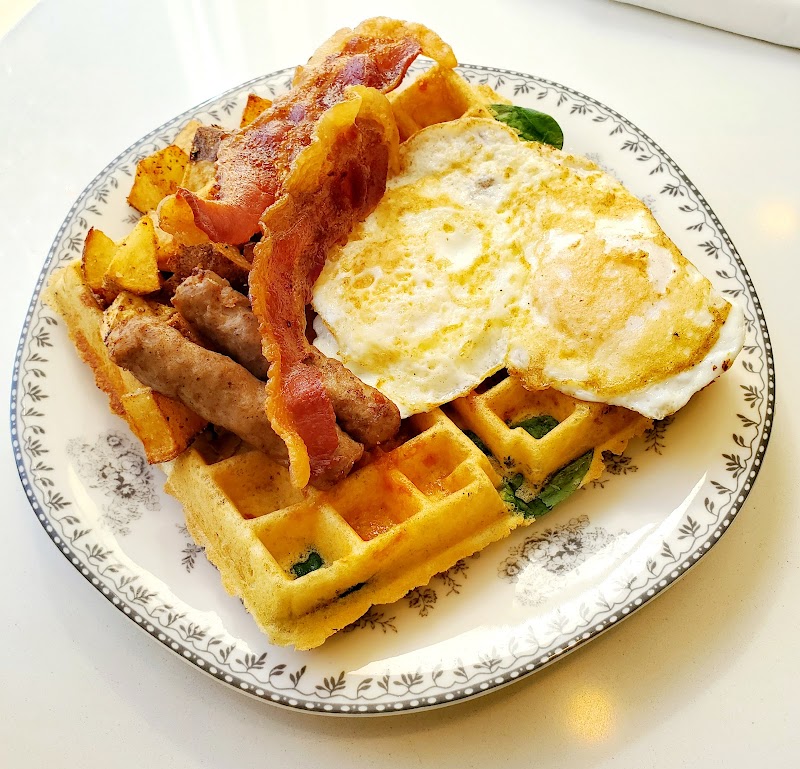 Relish Cafe & Confections