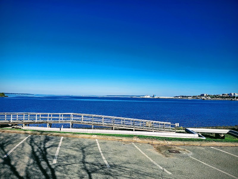 Leisure Bay Internet Café - US Naval Base