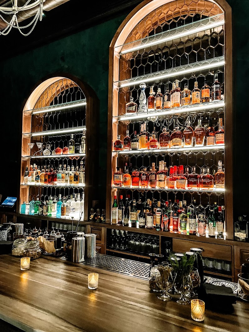 Noel's Coffee & Apothecary