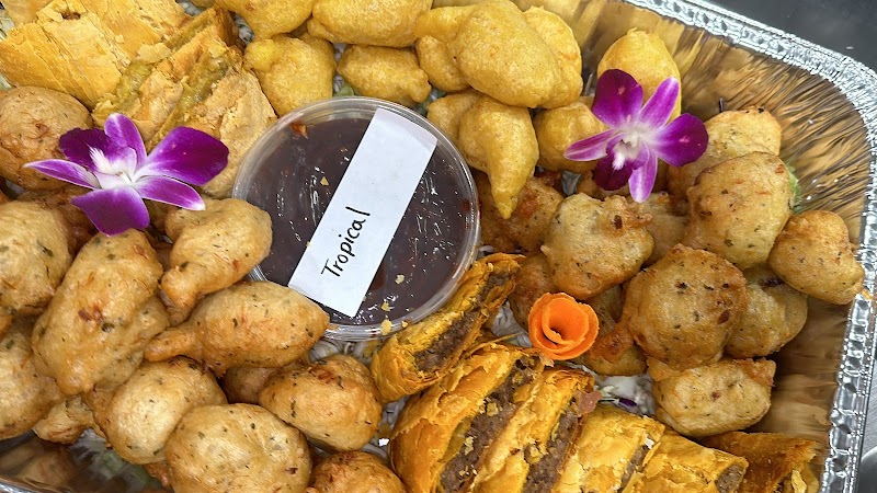 Cocobreeze Caribbean Restaurant and Bakery