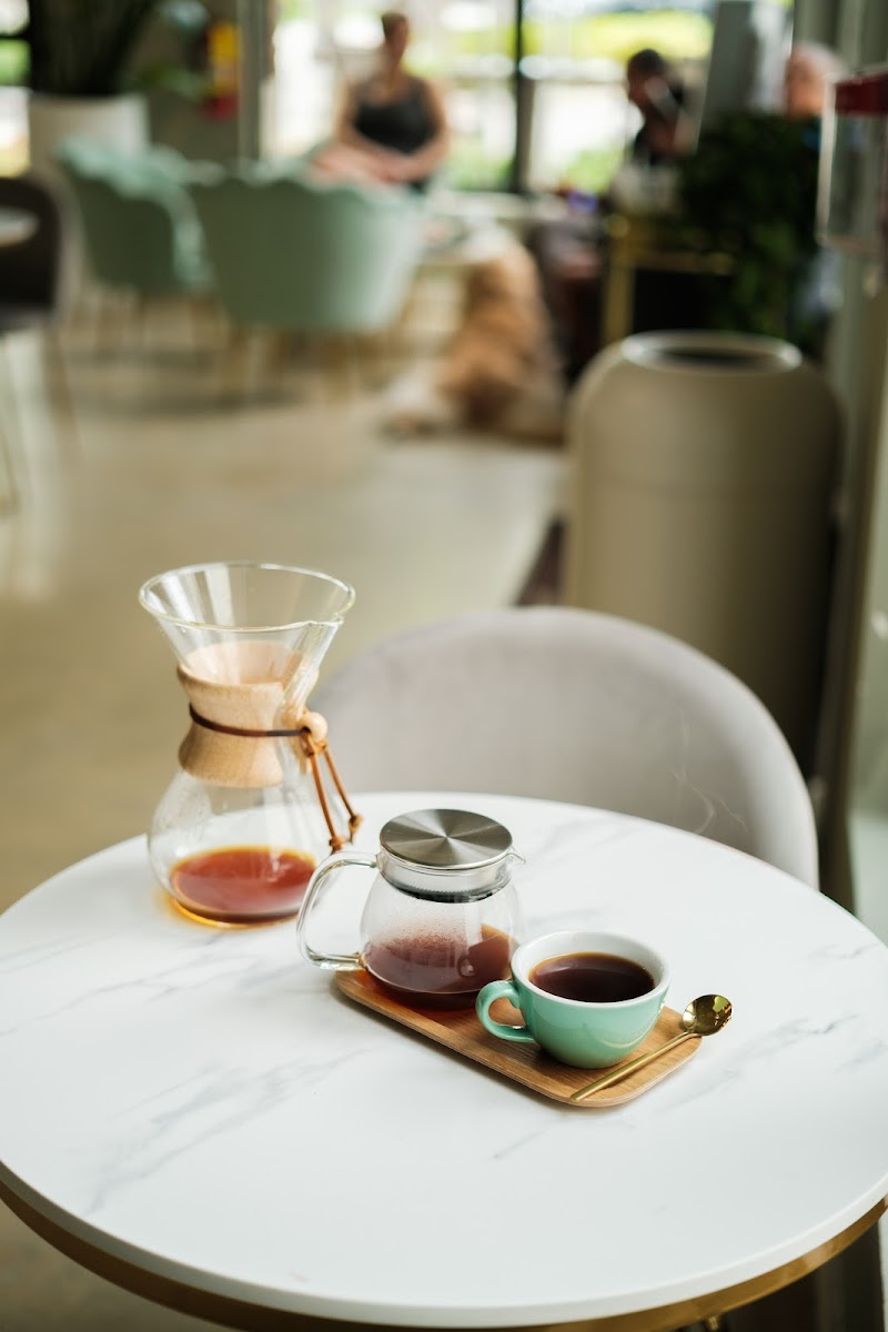 Un Attimo Specialty Coffee