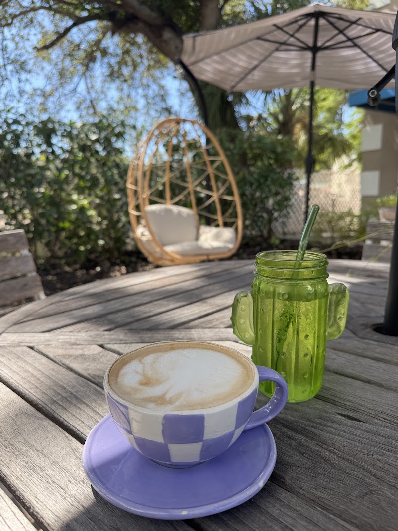 Bean To Cup Coffee Lounge