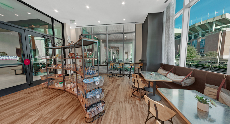 The Junction Market & Cafe